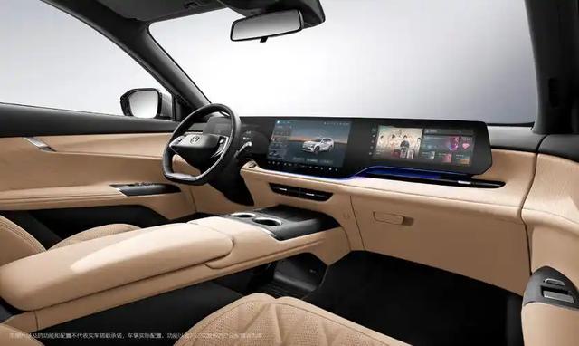 長(zhǎng)安新SUV僅3天訂單就破萬(wàn)輛，配2.0T+油耗4.2L-有駕