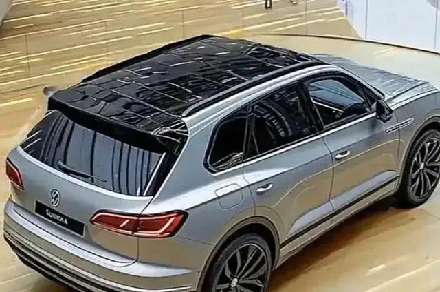 途觀L新款曝光引熱議，設(shè)計(jì)革新，內(nèi)飾豪華科技感十足-有駕