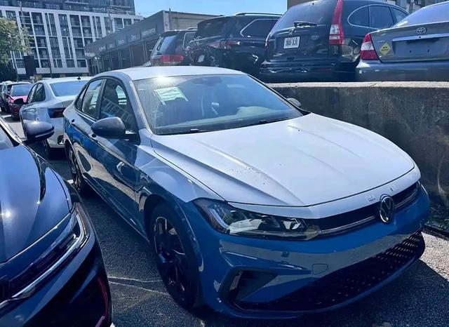 新一代大眾速騰轎車海外亮相，動力升級明顯更加具有競爭力-有駕