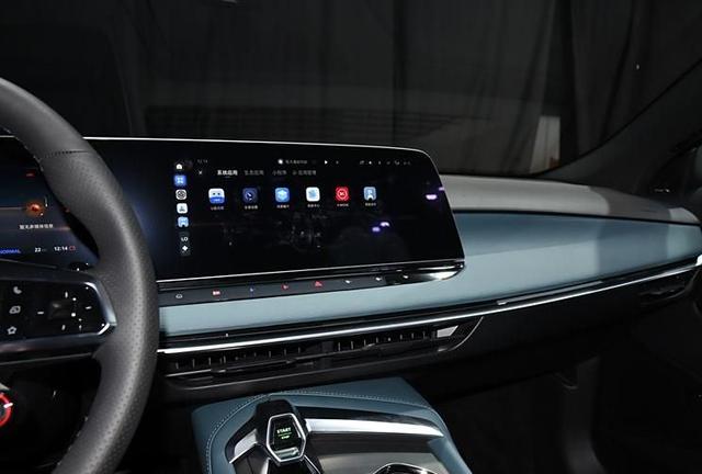 名爵MG7迎來智能升級：2025款新車將于11月26日上市-有駕