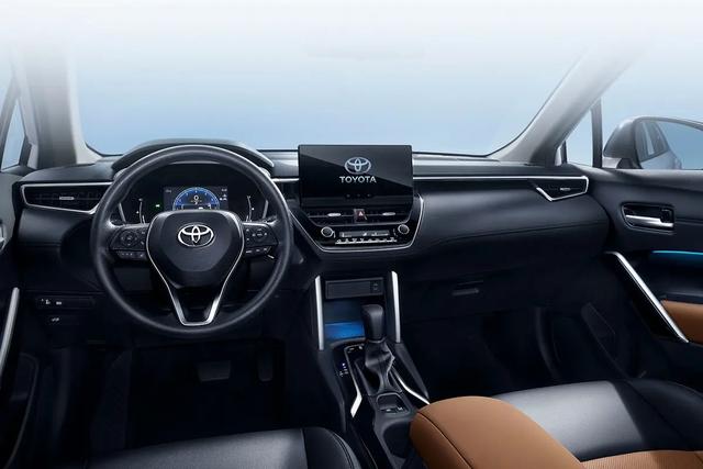 豐田新車狠降價，省油耐用傳承，性價比超高搶市場-有駕
