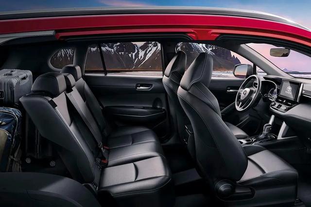 豐田新車狠降價，省油耐用傳承，性價比超高搶市場-有駕