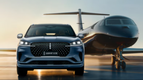 福特因零部件脫落風(fēng)險(xiǎn)召回近13.3萬輛林肯飛行家