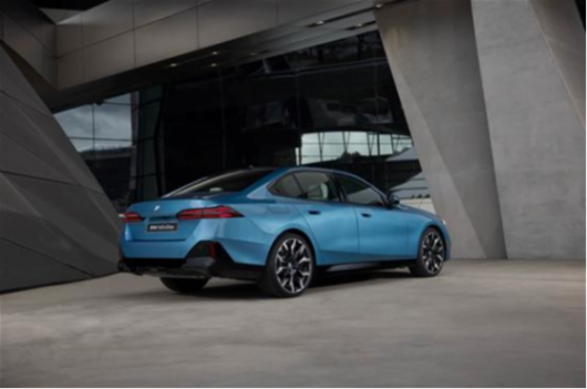 限量151臺 寶馬540i限量版官圖正式發(fā)布