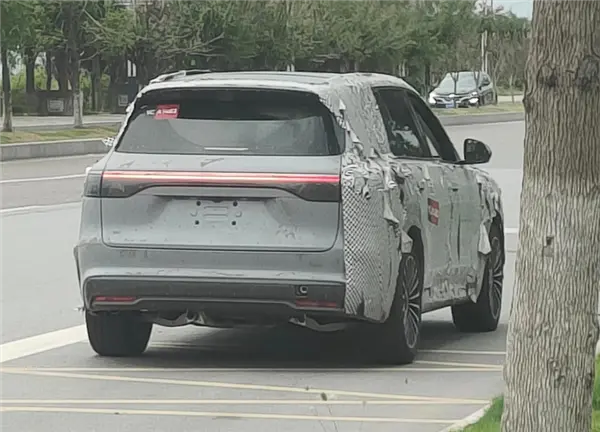 問界M8產品經理測試華為乾崑ADS 4.0：透露一個重磅消息