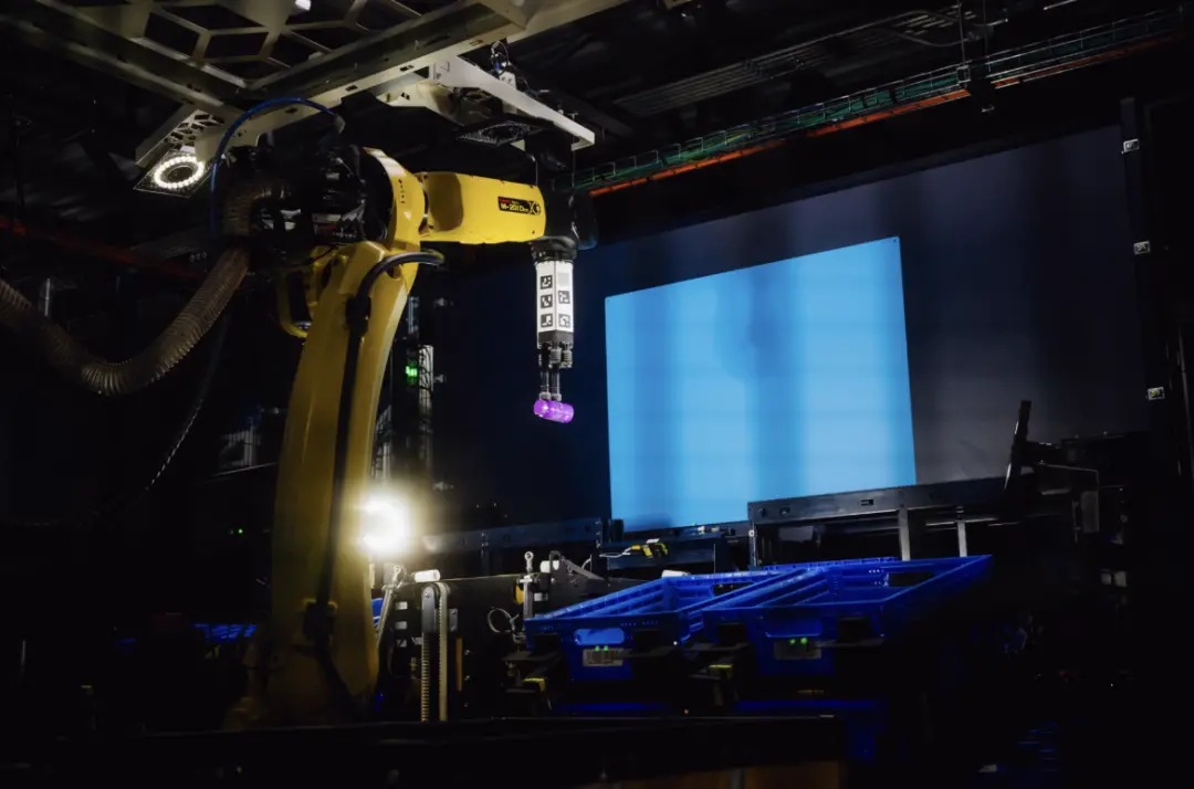 亞馬遜100萬機器人上崗！即將超越人類員工？機器人軍團接管工作