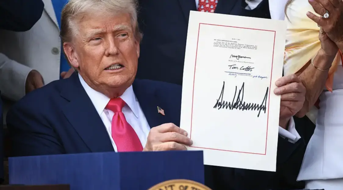 特朗普簽署《大而美法案》