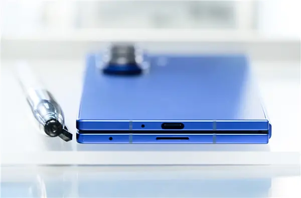 羅永浩評三星Galaxy Z Fold7：硬件沒得說 生平第一次想長期用折疊屏