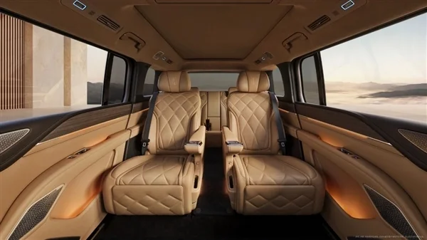 比亞迪售價超百萬的豪華SUV！仰望U8L內飾官圖公布：一深一淺