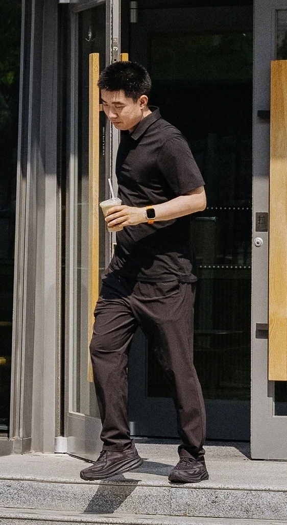 理想汽車有多&ldquo;摳&rdquo;：李想本人當車模 在自己公司園區拍攝