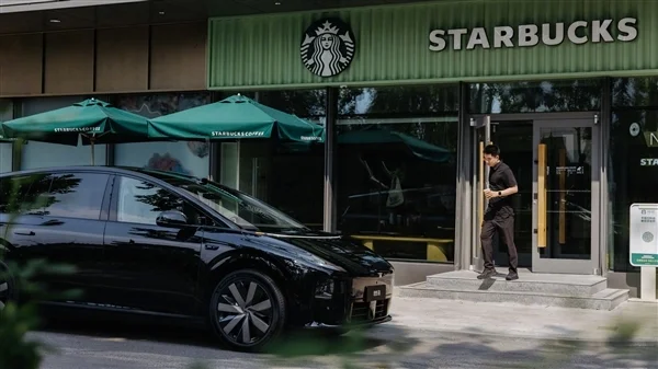 理想汽車有多&ldquo;摳&rdquo;：李想本人當車模 在自己公司園區拍攝