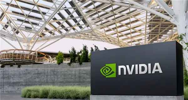 NVIDIA CEO黃仁勛奔波中美兩國！為了AI 為了造福全人類