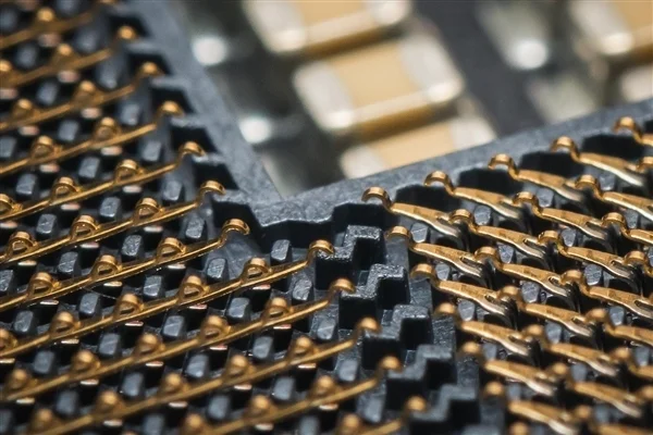 黃仁勛央視猛夸華為、小米、DeepSeek等：我不是尬吹 中國是真強