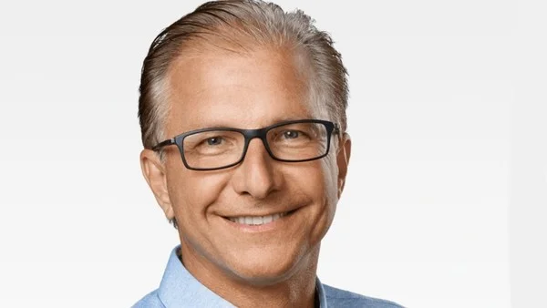 誰(shuí)會(huì)是庫(kù)克接班人？外媒：蘋(píng)果有三大內(nèi)部候選人