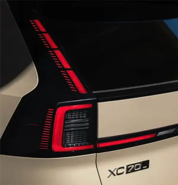 全新中型插混SUV！沃爾沃XC70官圖首發：8月開啟預售