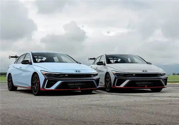 可合法上路的TCR賽車！現(xiàn)代伊蘭特特別版發(fā)布：提供6速手波